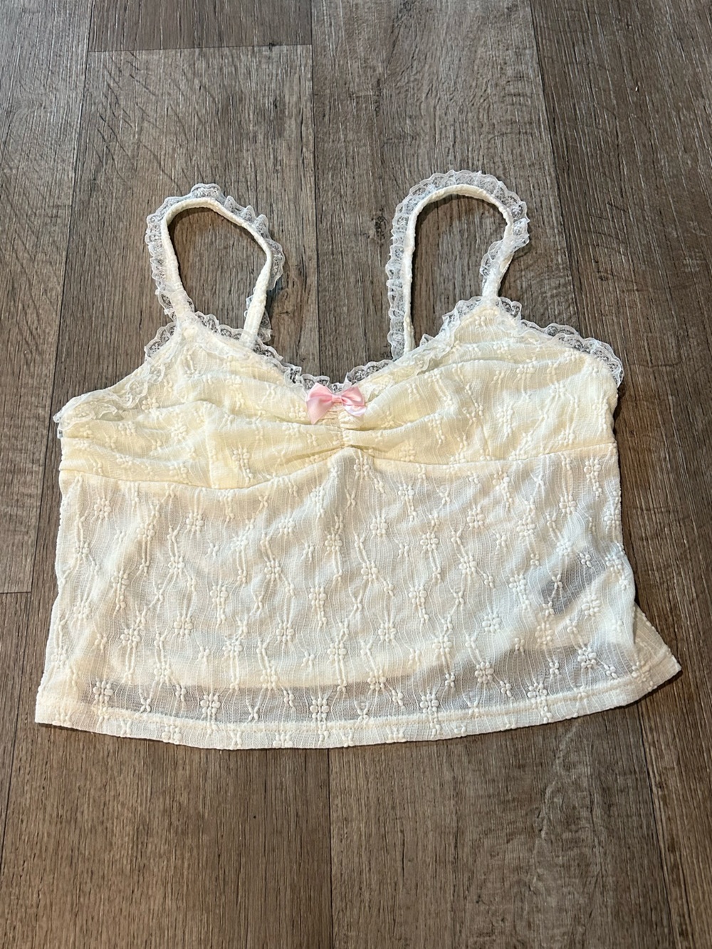 Cider Cream Lace Tank Top with Pink Bow and Delicate Floral Mesh. Size: XL